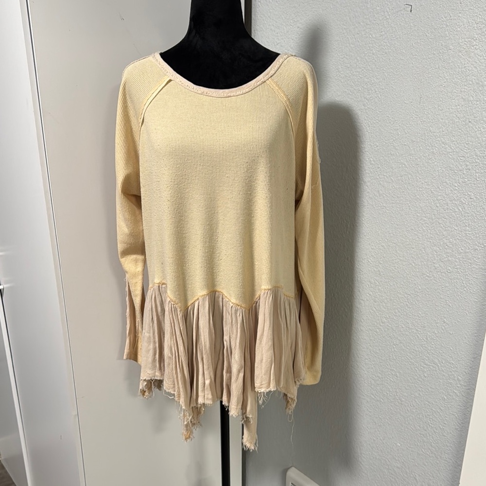 Gimmicks by BKE Cream Tunic with Ruffled Hem